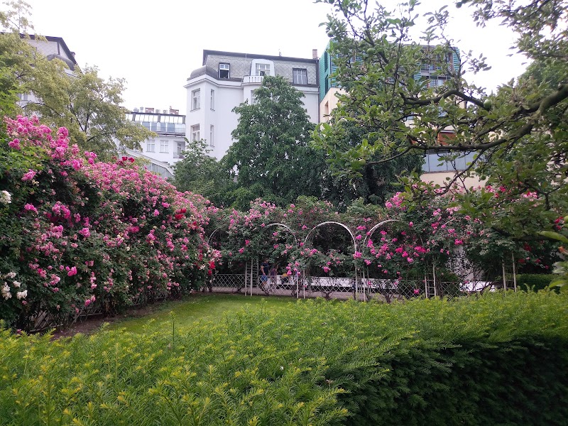 Franciscan Gardens - Franciscan Gardens, Vodičkova, Nové Město, 110 00 Praha-Praha 1, Czechia