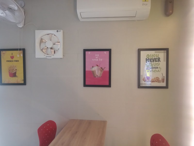 67 Classic Burger - 67 Classic Burger, Main, 327/3, Bus Stand Rd, Prem Nagar, Sector 13, Gurugram, Haryana 122001, India