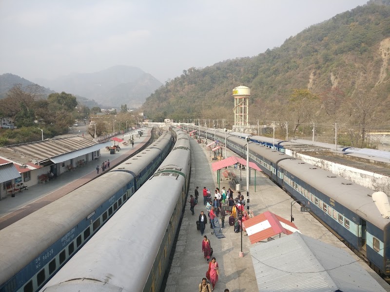 Lal Kuan Junction - Lal Kuan Junction, Lalkuan, Uttarakhand 263402, India