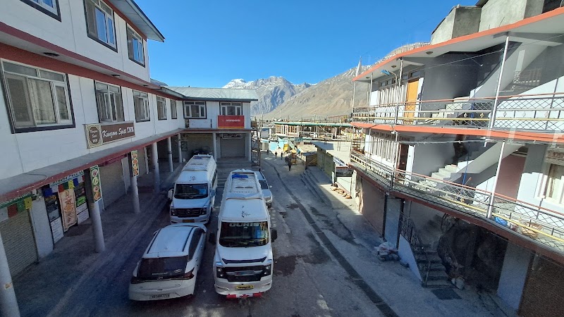 Kaza Market - Kaza Market 63FF+P5J, Kaza Khas, Himachal Pradesh 172114, India