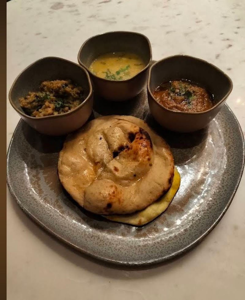 Ummrao Saaj - Ummrao Saaj C.T.S 215, Andheri - Kurla Rd, Hanuman Nagar, Andheri East, Mumbai, Maharashtra 400059, India