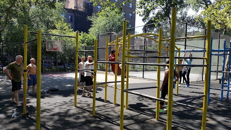 Tompkins Square Park Basketball Courts - Tompkins Square Park Basketball Courts 335 E 10th St, New York, NY 10009, USA