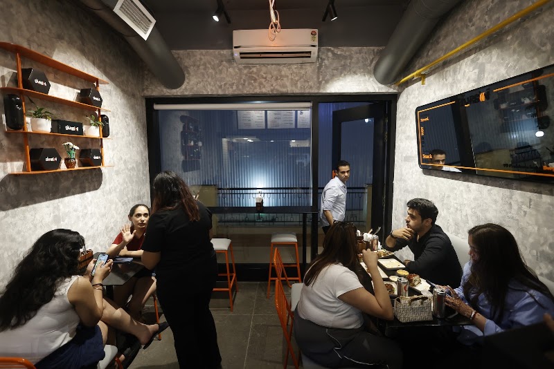 Burgin Burgers - Burgin Burgers, 117, First Floor, Crosspoint Mall, Sector 28, DLF City IV, Gurugram, Haryana 122022, India