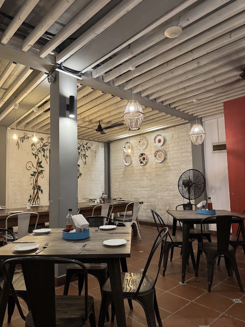 O Mirissa Cafe and Bistro