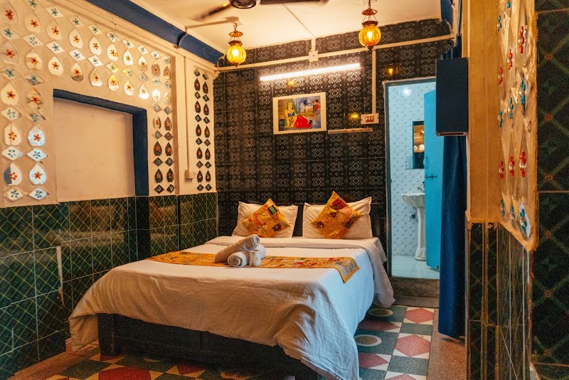 Dylan Cafe Restaurant and guest house - Dylan Cafe Restaurant and guest house Mahila Bagh Hospital, do khoto Kai bich, Gulab Sagar, Jodhpur, Rajasthan 342001, India