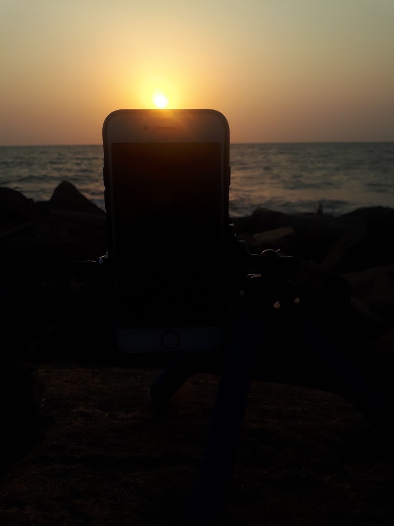 Wy beach - Wy Beach, Thekepuram, Kuttichira, Kozhikode, Kerala 673003, India
