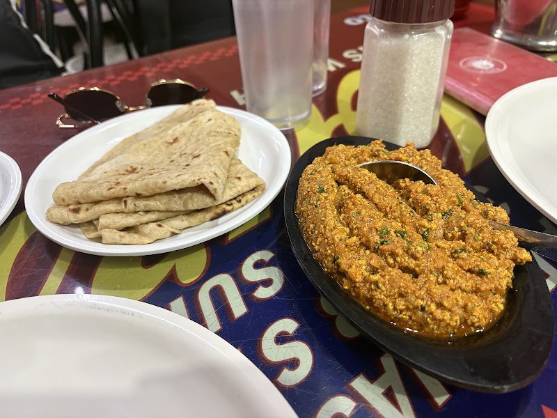 Cafe Goodluck - Cafe Goodluck Ferguson College Rd, near Goodluck Chowk, Deccan Gymkhana, Pune, Maharashtra 411004, India