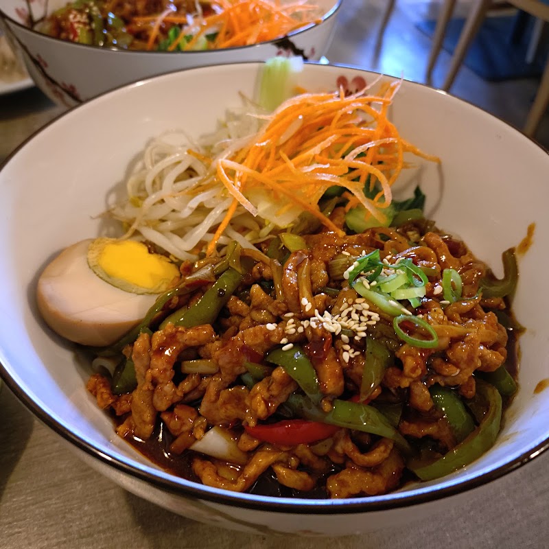 Hutong Bistro - Hutong Bistro Adersstraße 24, 40215 Düsseldorf, Germany