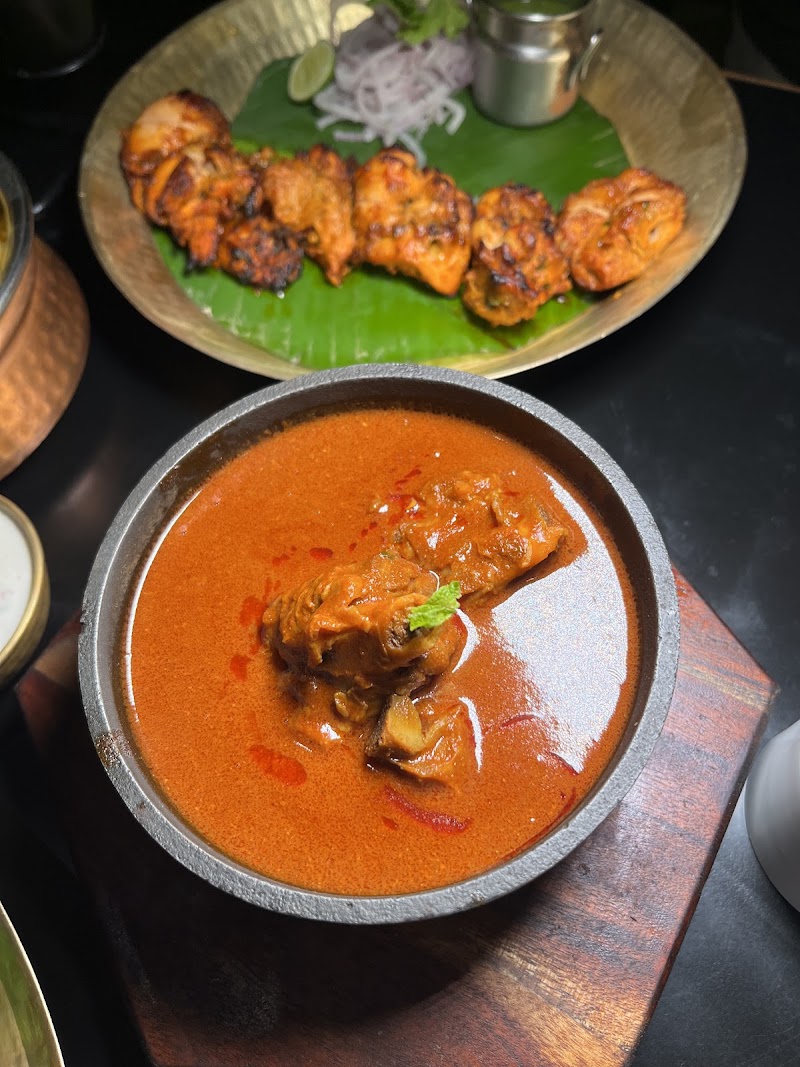 Tanatan Juhu - Kitchen & Bar - Tanatan Juhu - Kitchen & Bar 462, AB Nair Rd, opposite Novotel, Juhu, Mumbai, Maharashtra 400049, India