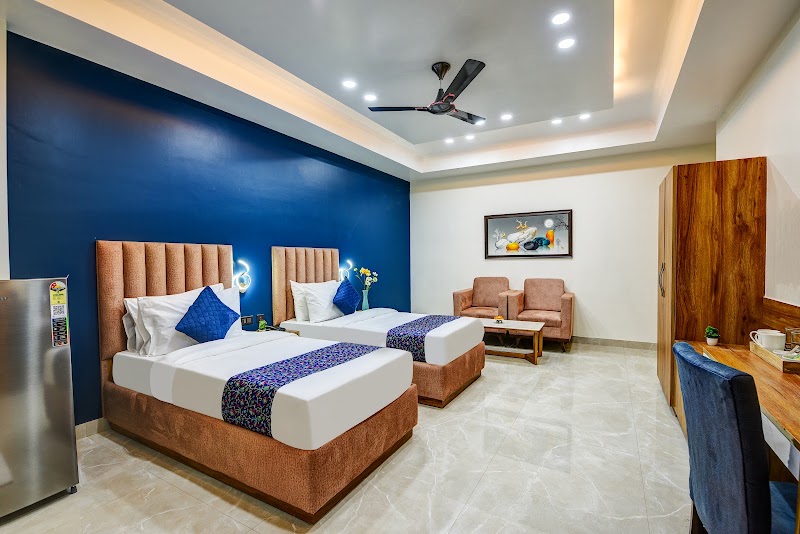 Mehu Residency - Mehu Residency 364, near Artemis Hospital Road, Indira Colony, Indira Colony 1, Sector 52, Gurugram, Haryana 122003, India