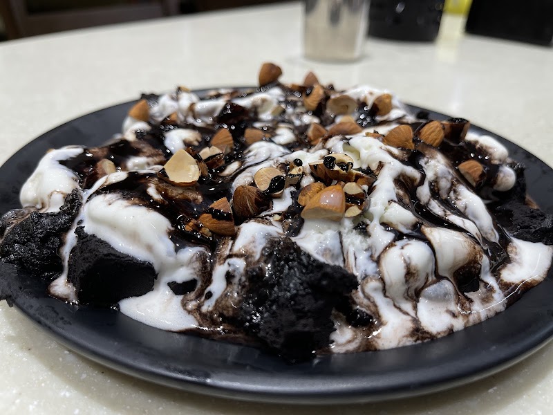Lark (Pure Veg Restaurant) - Lark (Pure Veg Restaurant) 18, Neelkanth Corporate Park, Neelkanth Kingdom, Vidyavihar West, Vidyavihar, Mumbai, Maharashtra 400086, India