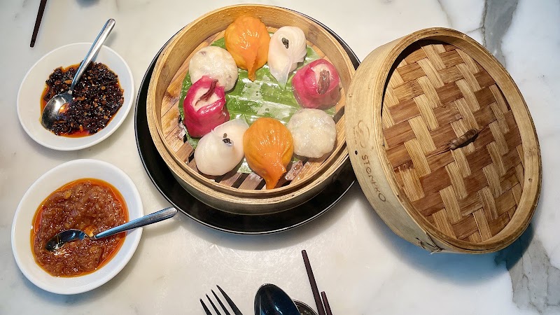 Hakkasan - Hakkasan 2nd Floor, Krystal Building, Waterfield Road, Bandra West, Mumbai, Maharashtra 400050, India
