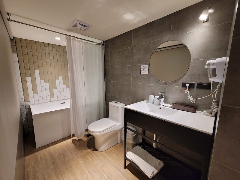 Muzik Hotel- Ximen Station Branch 儷夏商旅-西門捷運館 - Muzik Hotel- Ximen Station Branch 儷夏商旅-西門捷運館 108, Taiwan, Taipei City, Wanhua District, Section 1, Zhonghua Rd, 90號6楼Wanhua Dist, Ximen MRT Station