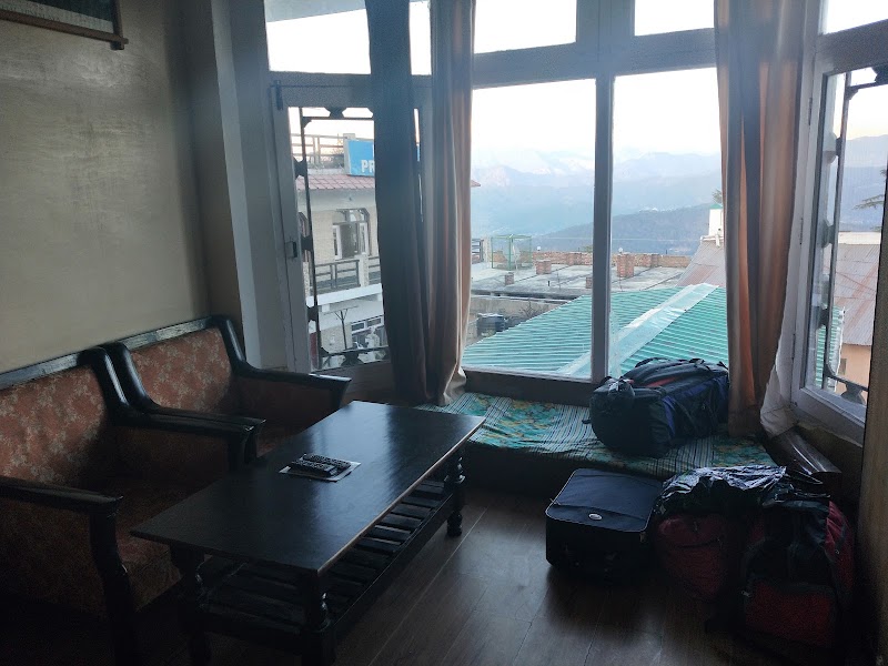 Hotel Prashant - Hotel Prashant, RJV2+Q39, Kausani, Uttarakhand 263639, India