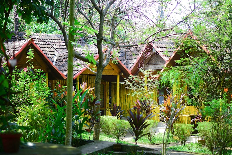 Savithri INN Cottages & Retreats