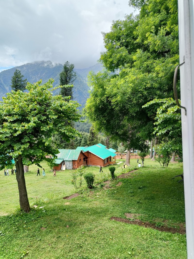 JKTDC 2 BHK Huts - JKTDC 2 BHK Huts 288C+GJP, Pahalgam, 192126