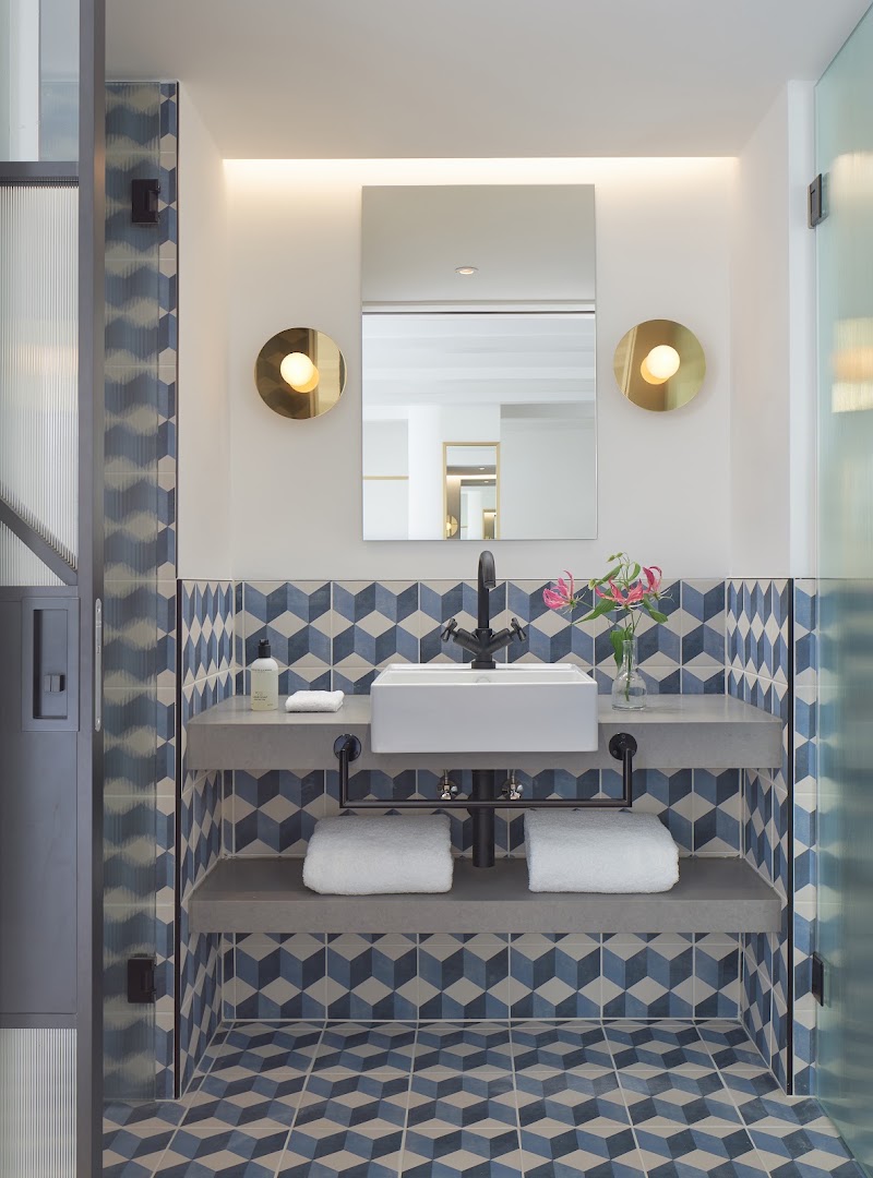 Kimpton De Witt Hotel - Kimpton De Witt Hotel, Nieuwezijds Voorburgwal 5, 1012 RC Amsterdam, Netherlands