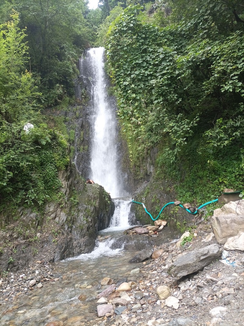 Marchula natural spring - Marchula natural spring, J36W+9VQ, Mandal Range, Uttarakhand 263646, India