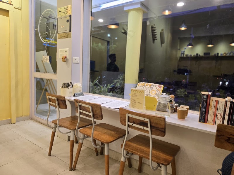 Cafe Kuvo - Cafe Kuvo G-6 & G-7, Ground Floor, Manish Plaza, Main Market, Plot No. 10, Sector 5, Dwarka, New Delhi, Delhi, 110075, India
