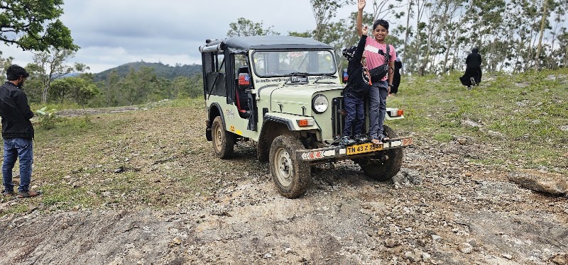 Idhazhya off road adventures. Yercaud