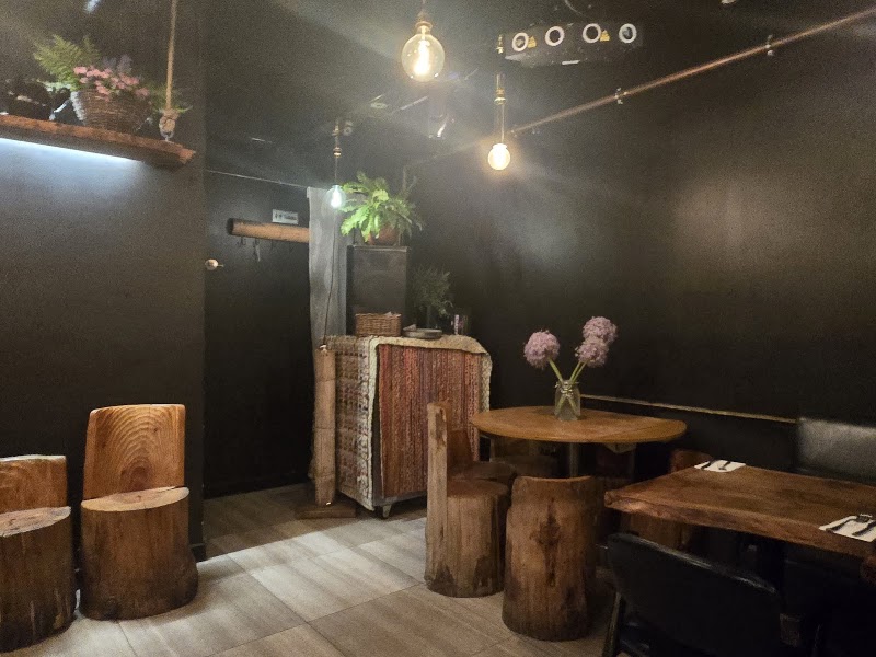 Vantra Vegan - Vantra Vegan 5 Wardour St, London W1D 6PB, UK