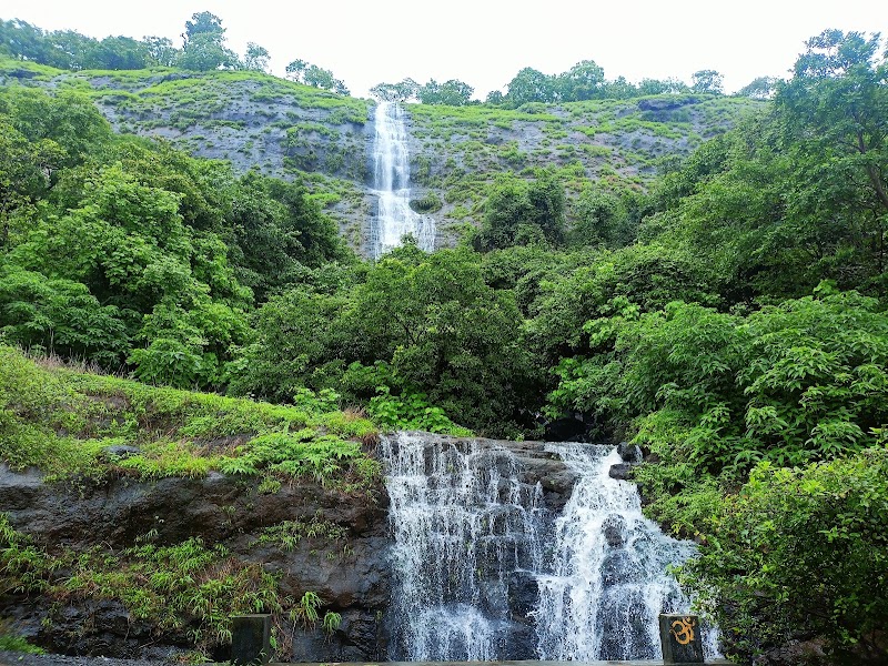 Tamhini Ghat Waterfall - Tamhini Ghat Waterfall, 99WM+CRC, Sanaswadi, Maharashtra 402305, India