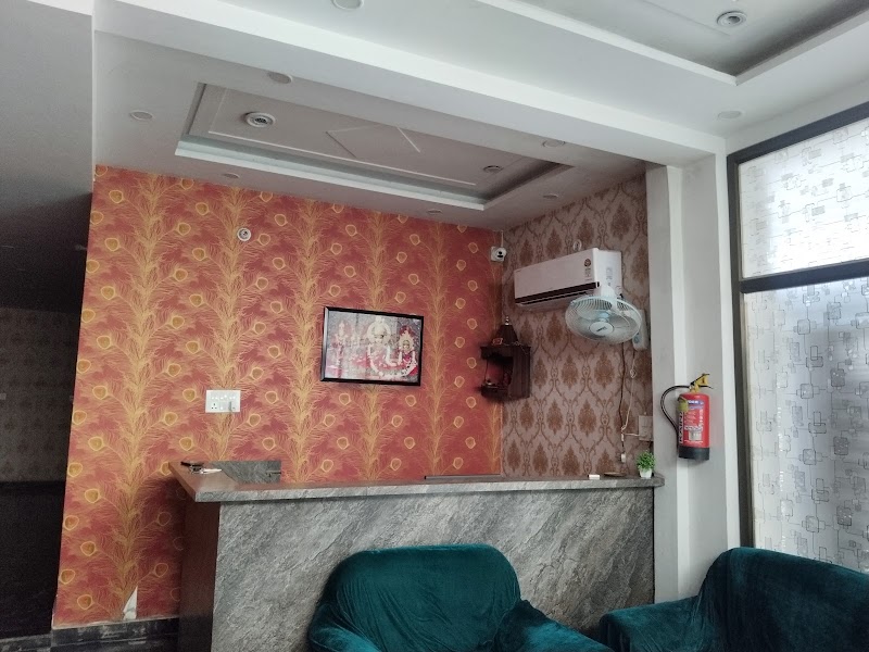Hotel Aashirwad Palace - Hotel Aashirwad Palace, Both No 4, Plot No 1, Parikrama Marg, near Ramayna hotelAyodhya, Halkara Ka Purwa, Ayodhya, Uttar Pradesh 224123, India
