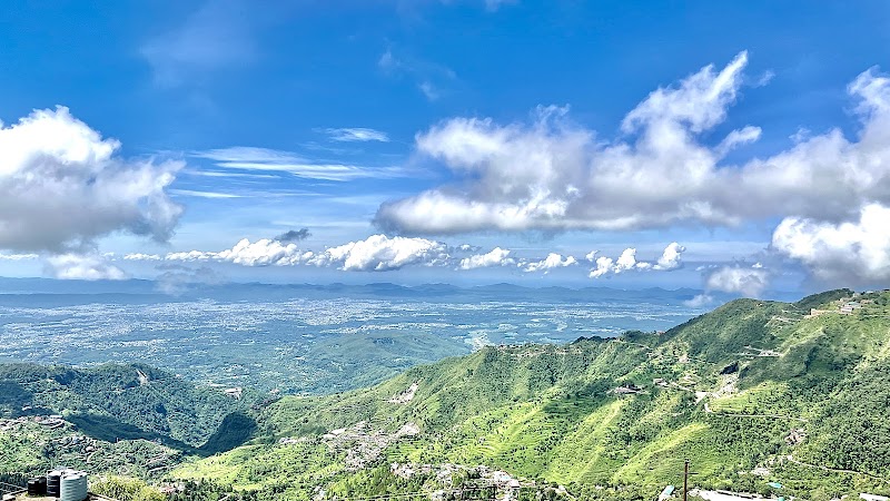 Clarence Cottage Mussoorie - Clarence Cottage Mussoorie Mall Rd, The Mall Road, Mussoorie, Uttarakhand 248179, India