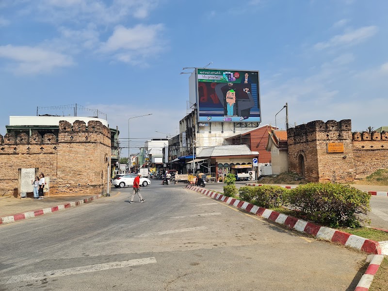 Chiang Mai Gate - Chiang Mai Gate QXJQ+GJW, Mun Mueang Rd, Tambon Phra Sing, Amphoe Mueang Chiang Mai, Chang Wat Chiang Mai 50200, Thailand