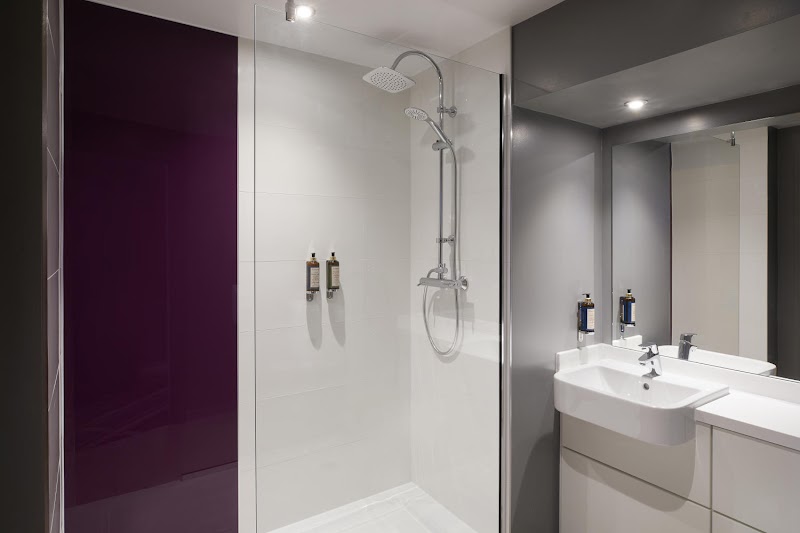 Premier Inn London Paddington (Paddington Station) hotel - Premier Inn London Paddington (Paddington Station) hotel 40 Eastbourne Terrace, London W2 6LG, UK