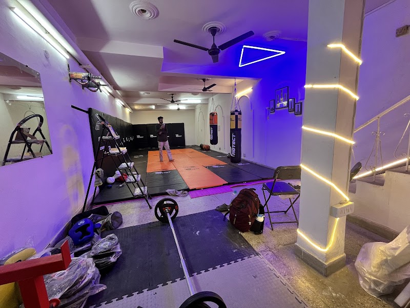 Warrior eye mma Academy Delhi - Warrior eye mma Academy Delhi, JA 8, Gupta Colony, Khirki Extension, Malviya Nagar, New Delhi, Delhi 110017, India