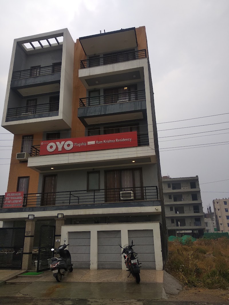 Hotel O by OYO Comfort Residency Near Artemis Hospital - Hotel O by OYO Comfort Residency Near Artemis Hospital Water Works, 1801, Block B1, Sector 57, Gurugram, Haryana 122011, India