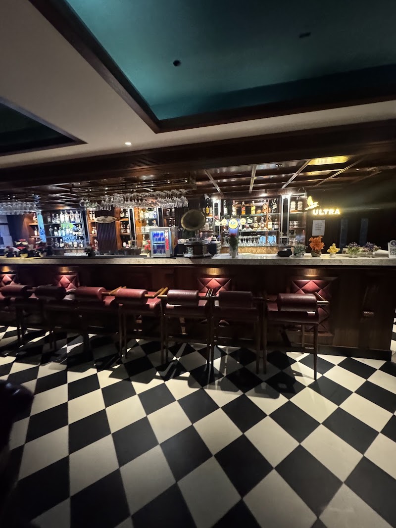 The S Lounge Rooftop By Swagath - The S Lounge Rooftop By Swagath 7 th Floor, Sco 54-55, Gumtala Sub Urban, D - Block, Ranjit Avenue, Amritsar, Punjab 143001, India