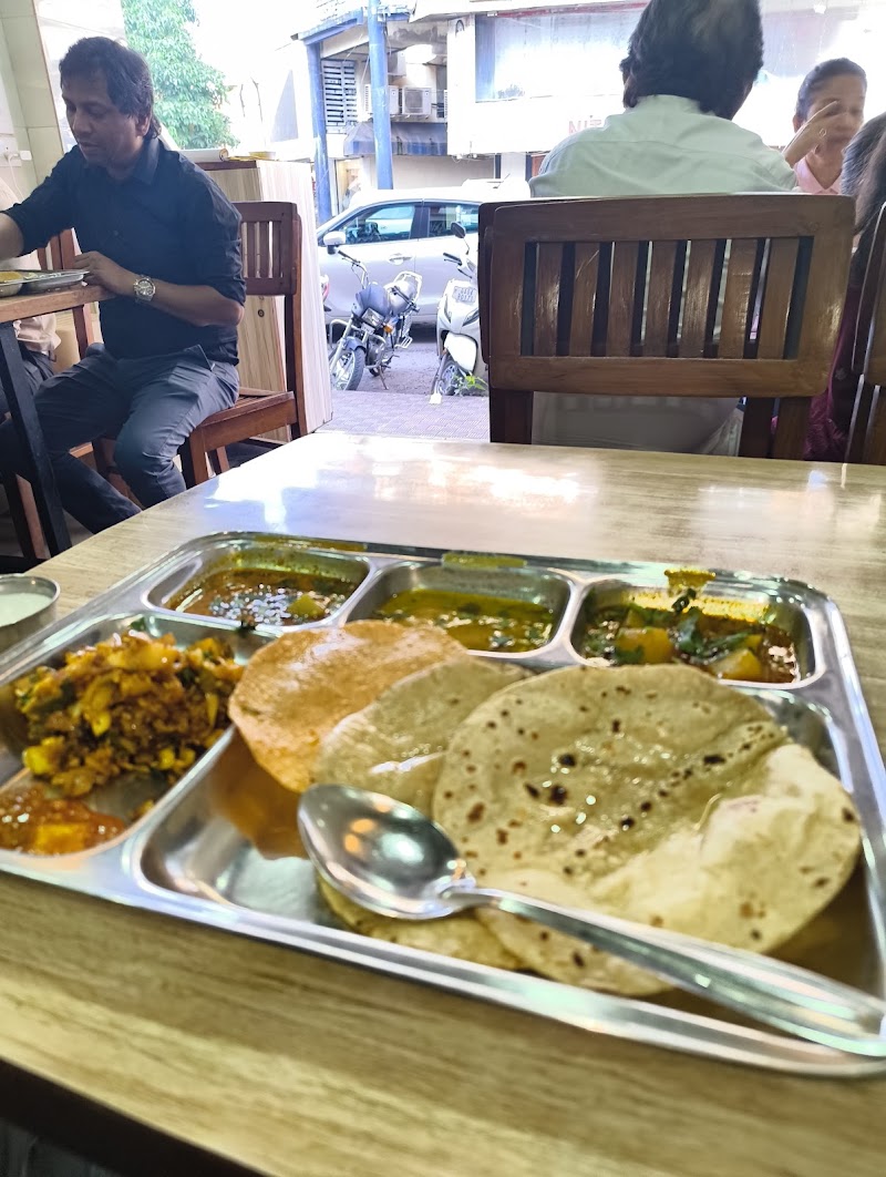 Navrang Restaurant | pure veg thali in Panjim - Navrang Restaurant | pure veg thali in Panjim 3/9, Navelkar Arcade, Dr Atmaram Borkar Rd, Ozari, Panaji, Goa 403001, India