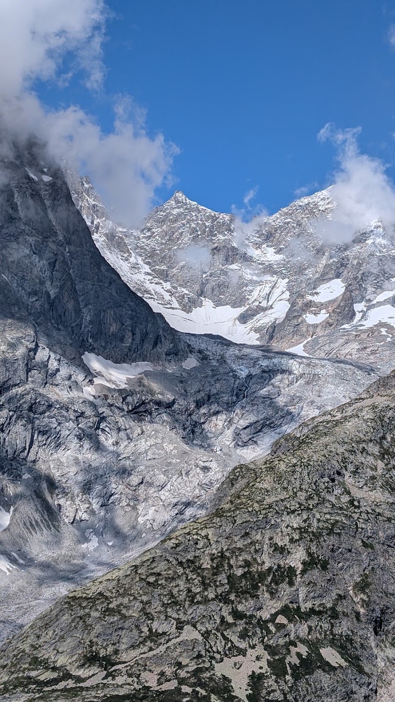 Tour du Mont Blanc Hike - Tour du Mont Blanc Hike, Route d'Argentiere, 74400 Chamonix-Mont-Blanc, France