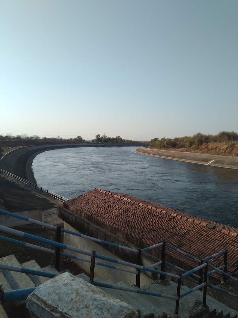 Sardar Sarovar Dam Reservoir - Sardar Sarovar Dam Reservoir