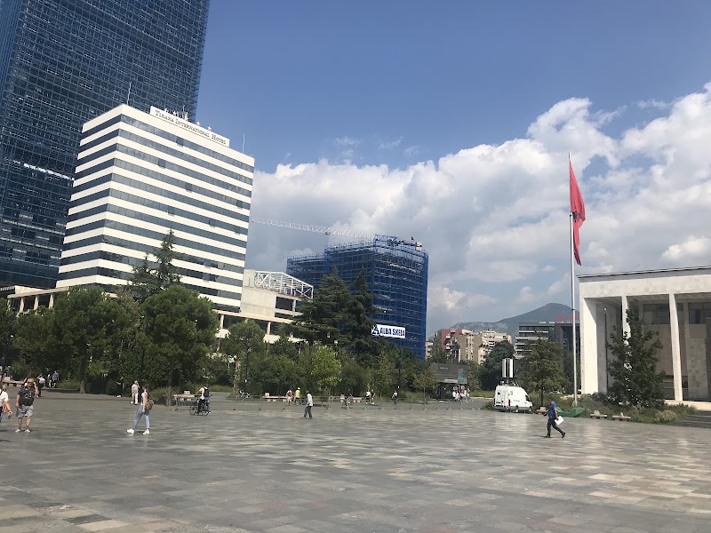 Skanderbeg Square - Skanderbeg Square, Sheshi Skënderbej, Tiranë, Albania