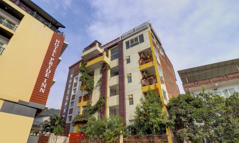 Itsy Hotels Nv, Tapovan