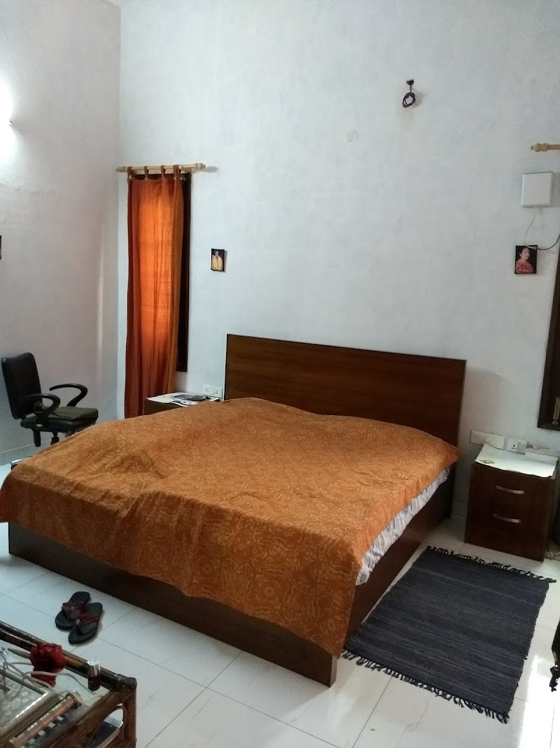 Bird's nest and nature stay - Bird's nest and nature stay, Ashok Verma, Neelkanth Mahadev Temple Road Gauri Kunj, Village Judda, Post Office, near Rishikesh, Maral, Ediya, Uttarakhand 249304, India