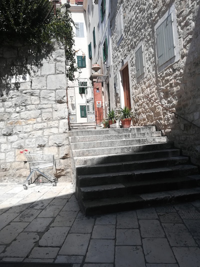 Tourist Board Split - Dalmatia County - Tourist Board Split - Dalmatia County, Ulica Braće Kaliterna 10, 21000, Split, Croatia