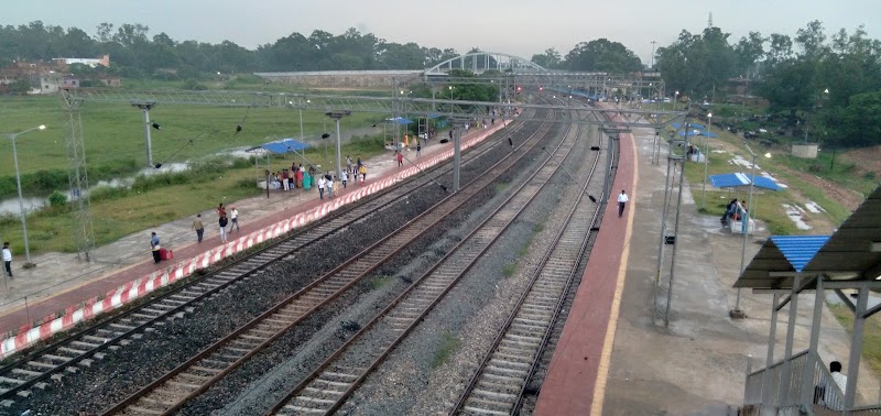 Ranchi Road railway station - Ranchi Road railway station, Ranchi Road, Ramgarh Cantonment, Jharkhand 829117, India