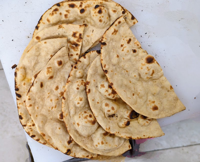 Housewives kitchen - Housewives kitchen Shree Ram Complex, Building 3, 2, C-Block, above Nirulas, Block C, Sushant Lok Phase I, Sector 43, Gurugram, Haryana 122001, India