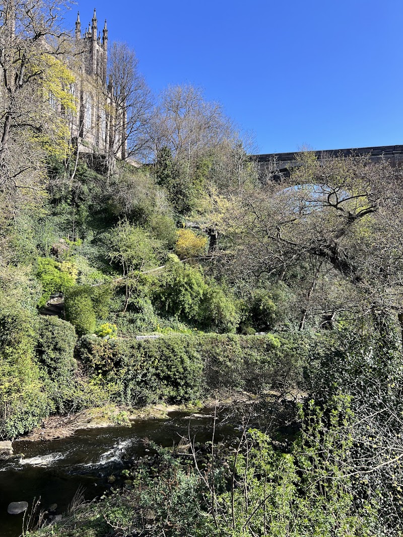 Dean Village Edinburgh - Dean Village Edinburgh, Dere House, Damside, Edinburgh EH4 3BB, UK