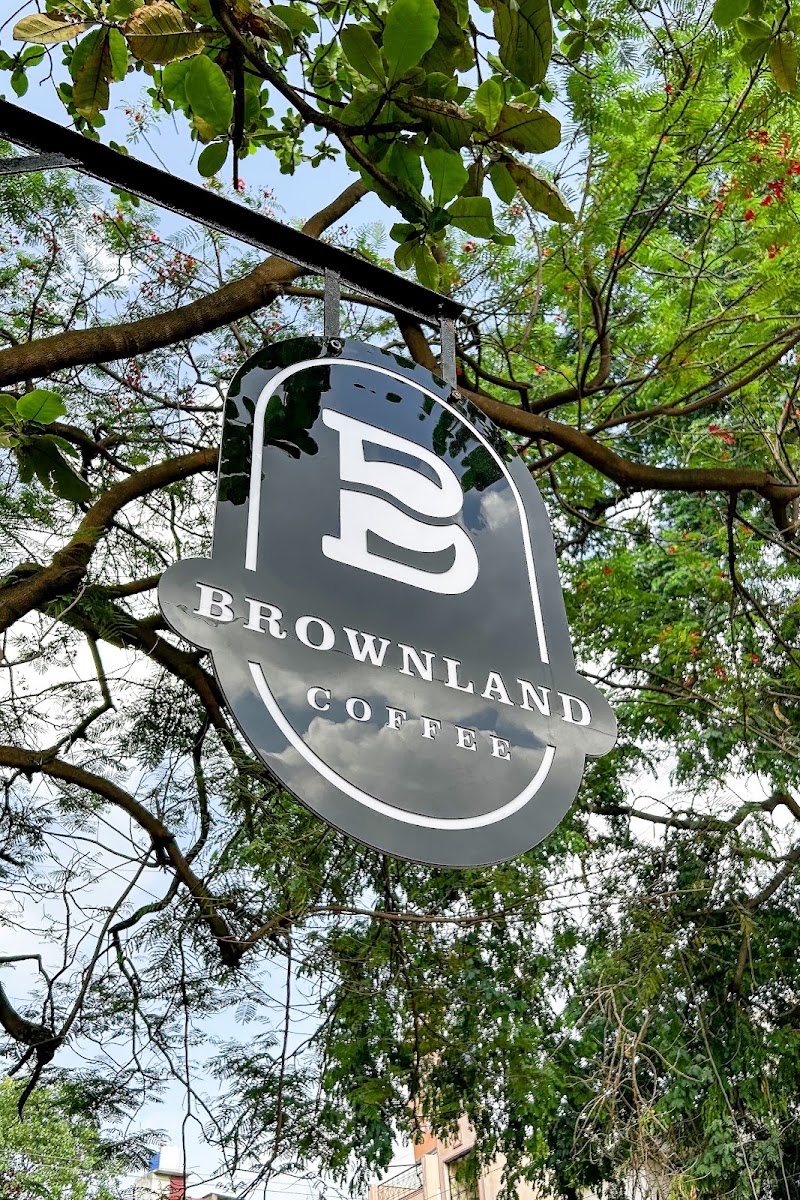 Brownland Coffee - Brownland Coffee, behind Zudio, Old Rajendra Nagar, Shailendra Nagar, Raipur, Chhattisgarh 492001, India