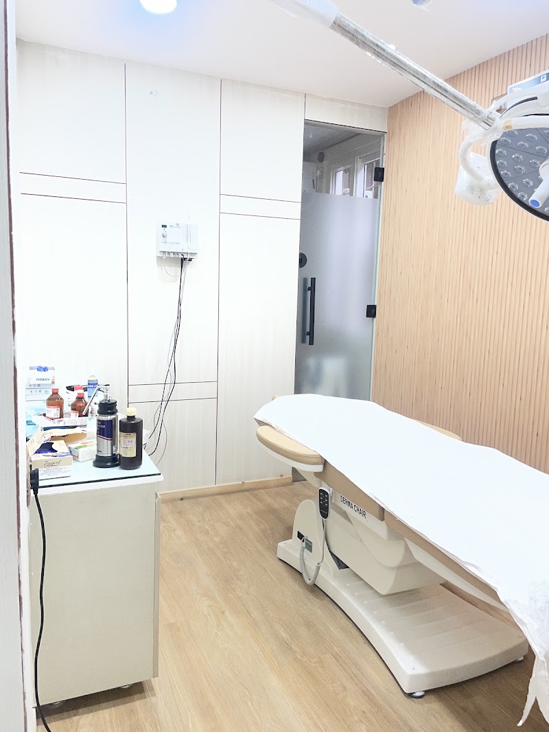 Makam multi speciality clinic - Makam multi speciality clinic 28/27, 24th Main Rd, Garden Layout, Sector 2, HSR Layout, Bengaluru, Karnataka 560102, India
