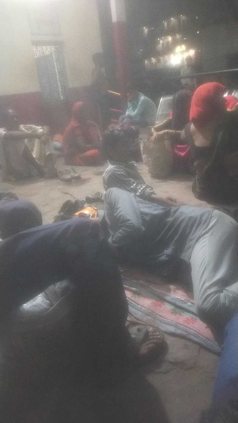 Government Night Shelters - Government Night Shelters Shelter Home, Narayan Bagh Rd, Shivaji Nagar, Jhansi, Uttar Pradesh 284001, India