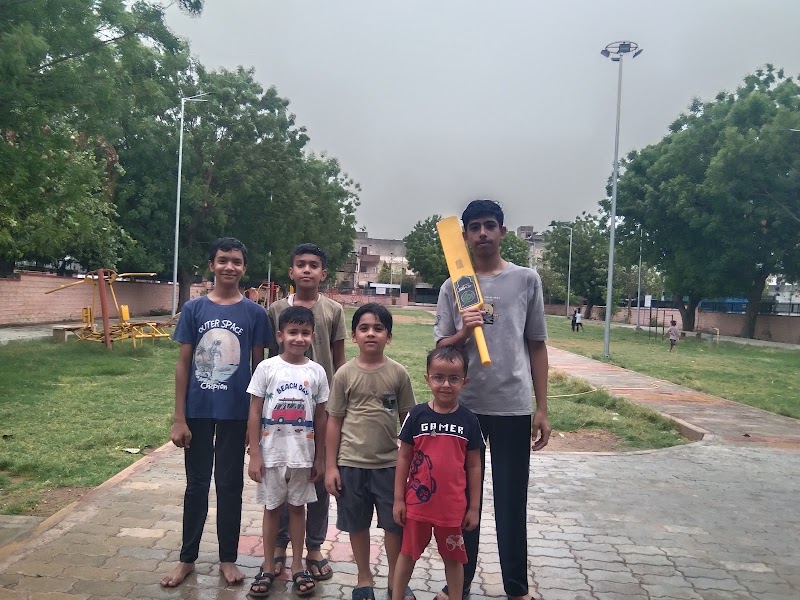 Subhash park - Subhash park 62F8+MHM, Saraswati Nagar, Sector-C, Basni, Jodhpur, Rajasthan 342005, India