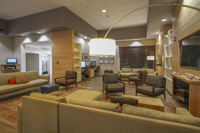 GreenTree Inn & Suites Phoenix Sky Harbor - GreenTree Inn & Suites Phoenix Sky Harbor, 4234 S 48th St, Phoenix, AZ 85040, USA