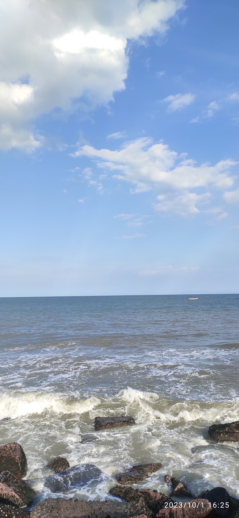 Serenity Beach - Serenity Beach XRFV+8W, Kottakuppam, Puducherry, Kottakuppam, Tamil Nadu 605104, India