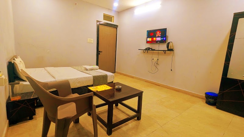Hotel Amber Suite - Hotel Amber Suite, 502, hotel amber suite, dainik navjyoti, press Road, near manish metal, Ramchandrapura, Chawani, Kota, Rajasthan 324007, India
